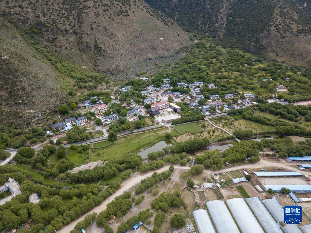 西藏：傾力描繪高質(zhì)量發(fā)展多彩畫(huà)卷