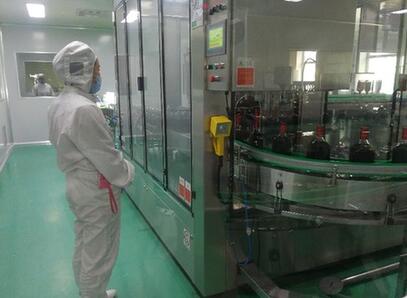 風波之后訪鴻茅 藥監部門60個攝像頭監控生產